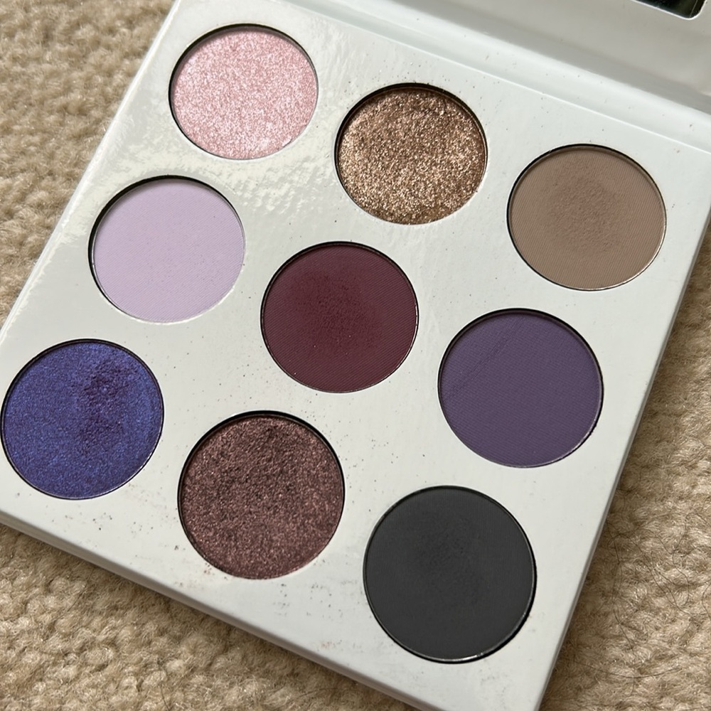 Kylie cosmetics purple pallet